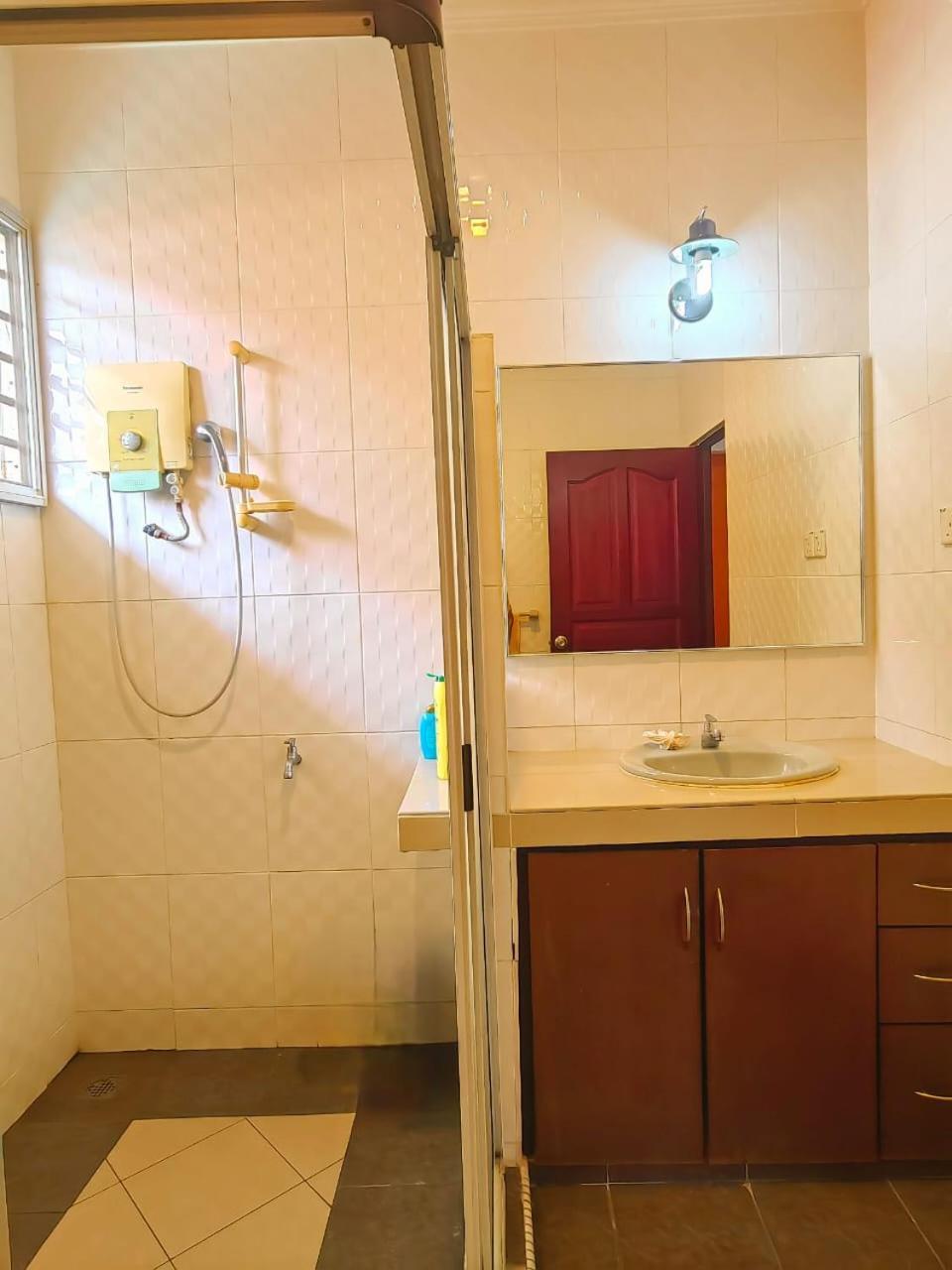 Aaronl Homestay 코타키나발루 외부 사진
